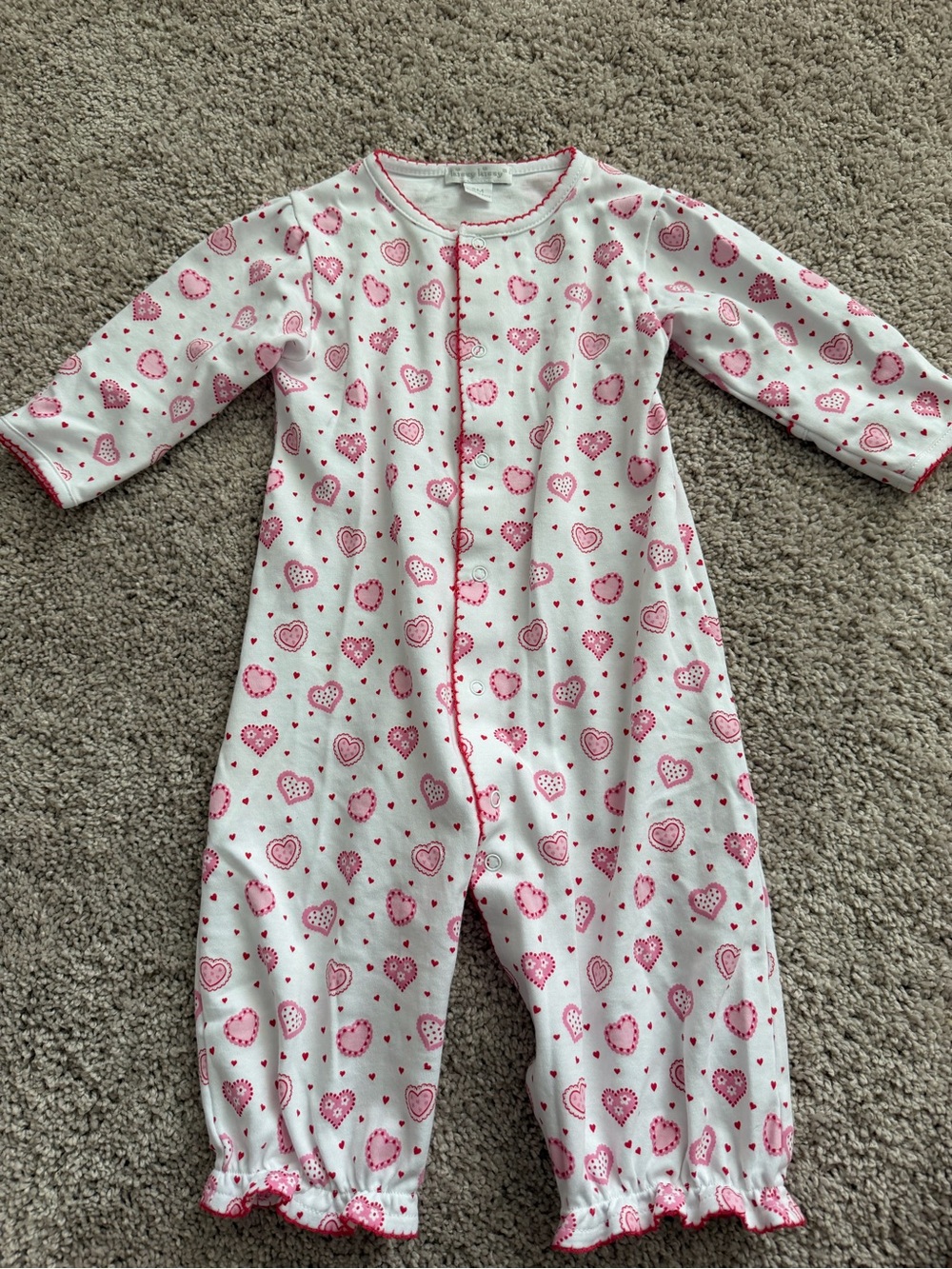 Kissy Kissy Heart Outfit